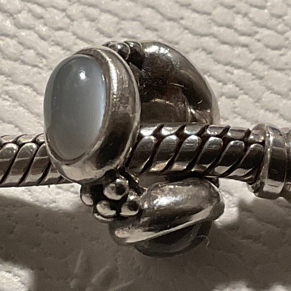 Pandora moonstone cabochon spacer three sided - Picture 1 of 5